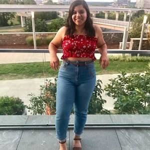 Meet your Posher, Sofi